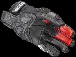 На фото Мотоперчатки FIVE SF2 черные