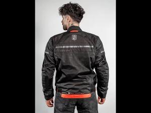 На фото Мотокуртка ткань FSD ENIGMA black