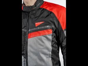 На фото Мотокуртка ткань FSD ENIGMA black/red/grey