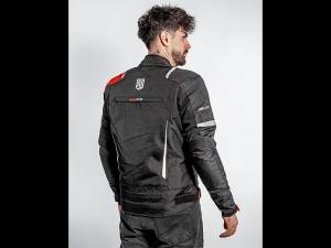 На фото Мотокуртка ткань FSD TERRA black/red/white