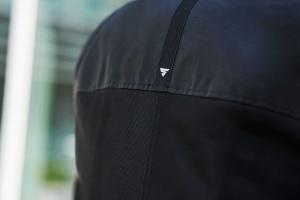 На фото Мотокуртка SHIMA OPENAIR MEN BLACK